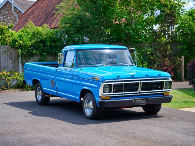 Image 1/50 of Ford F-100 (1972)