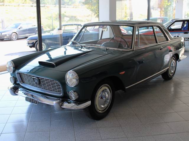 Lancia Flaminia Coupe Pininfarina 3B