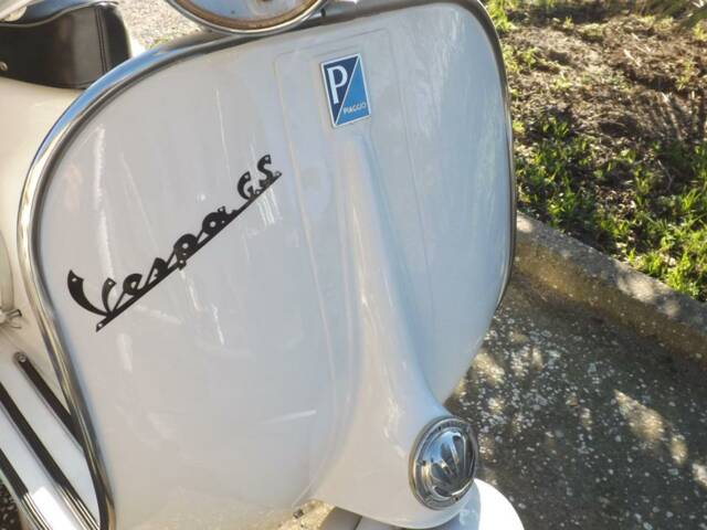 Piaggio Vespa 160 GS