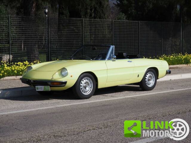 Immagine 1/10 di Alfa Romeo Spider Veloce 2000 (1975)