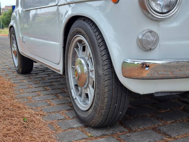 FIAT 600 D