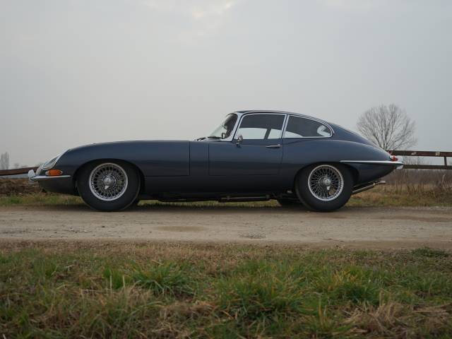 Jaguar E-Type 3.8