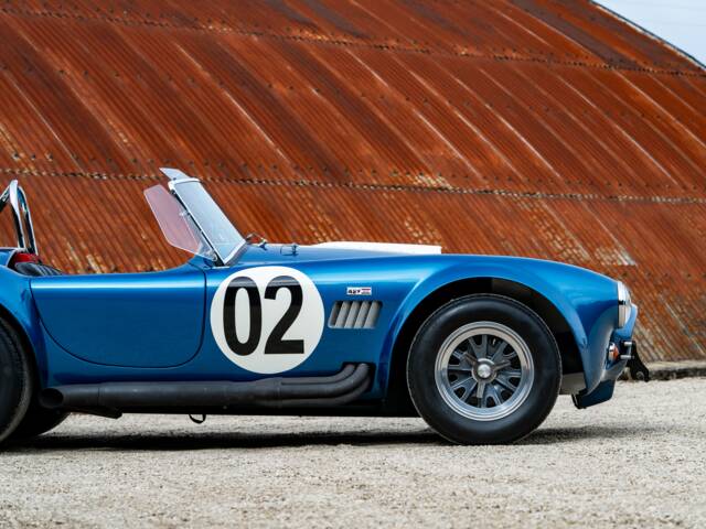 AC Cobra 427