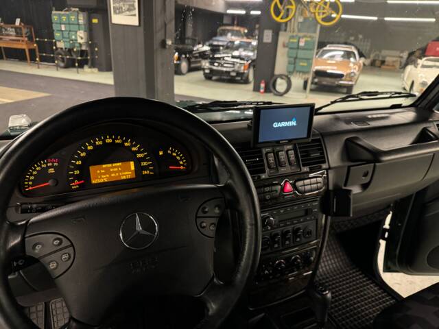Mercedes-Benz G 320 (SWB)