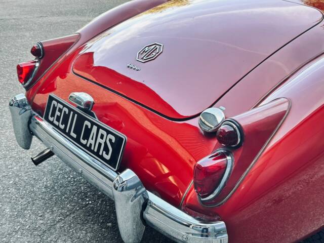 MG MGA 1600
