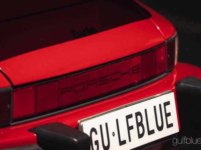 Porsche 911 Turbo 3.3