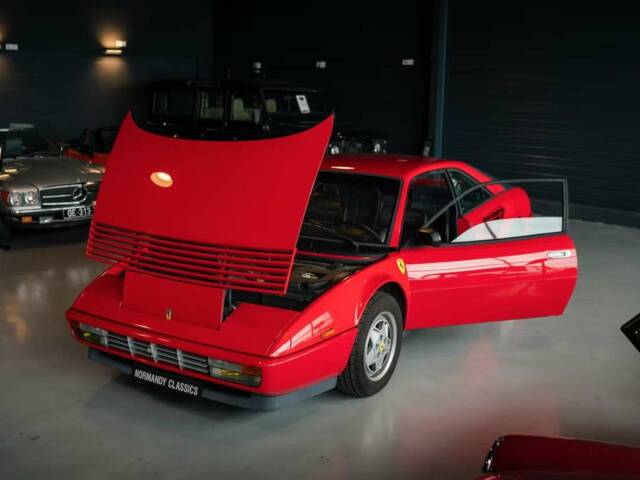 Ferrari Mondial 3.2