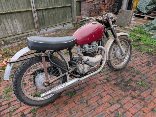 Matchless G 12