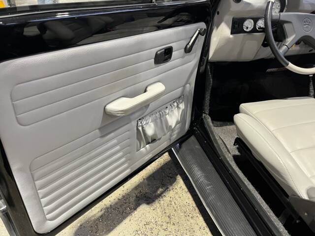 Volkswagen Beetle 1303 LS
