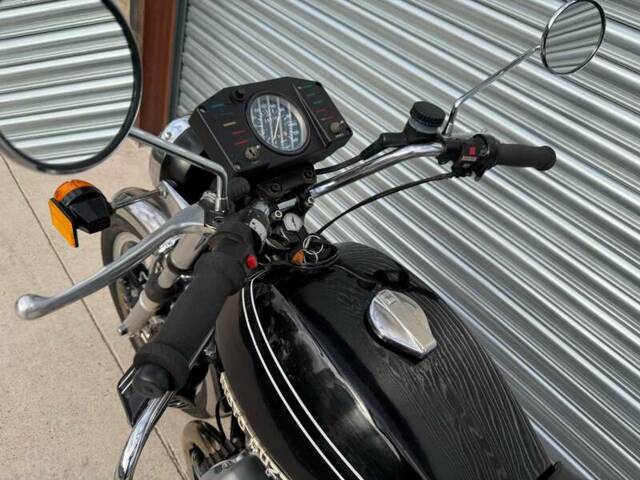 Moto Guzzi V 1000 I-Convert