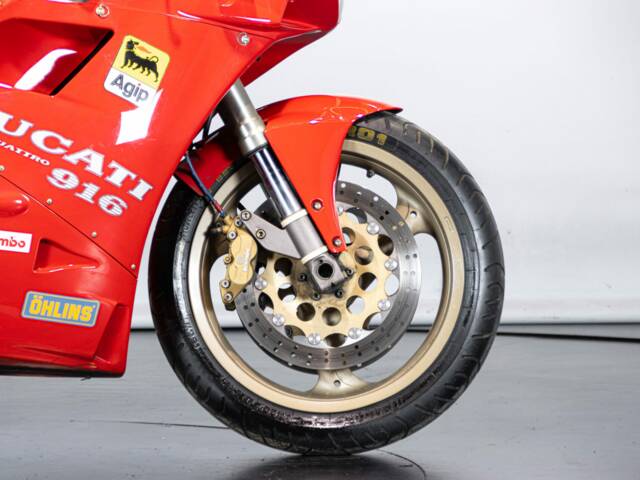 Ducati 916