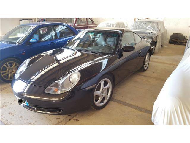 Porsche 911 Carrera