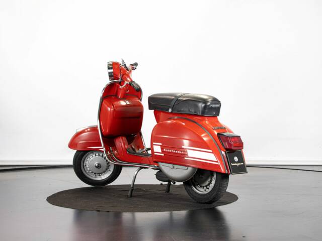 Piaggio Vespa 200 Rally