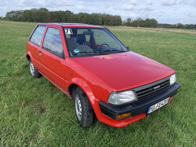 Bild 1/21 von Toyota Starlet (1989)