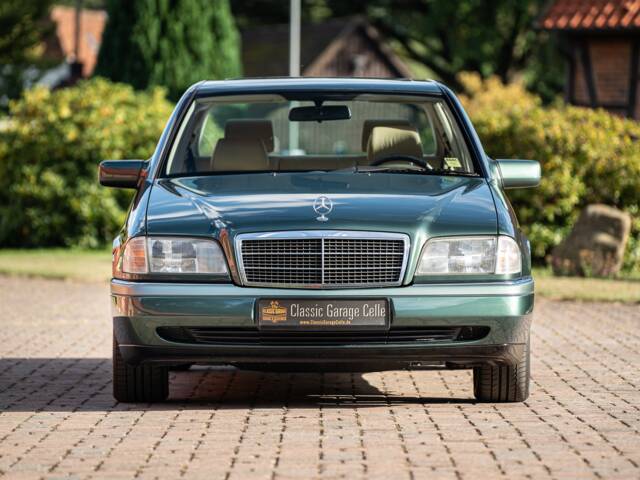 Mercedes-Benz C 280