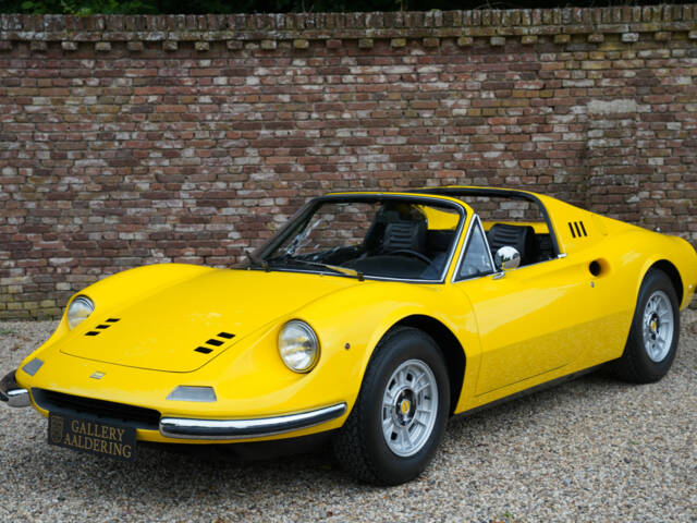 Immagine 1/50 di Ferrari Dino 246 GTS (1973)