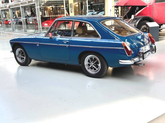 MG MGB GT