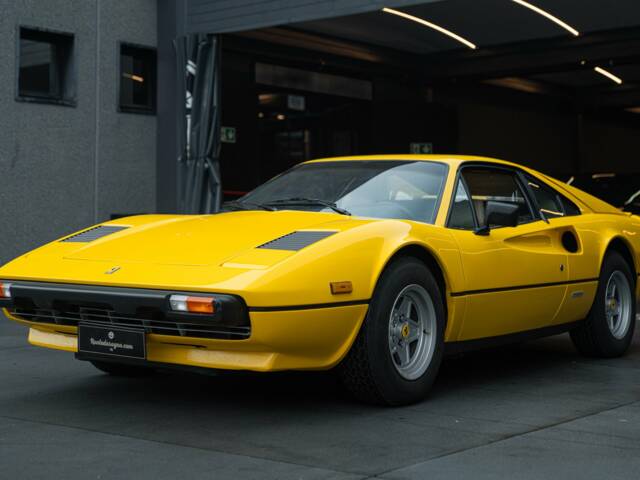 Image 1/50 of Ferrari 308 GTBi (1981)