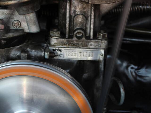 Volkswagen T2a minibus L