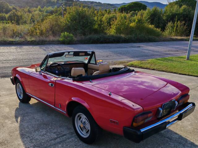 FIAT 124 Spider CS2
