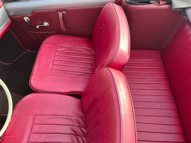 Peugeot 403 Convertible