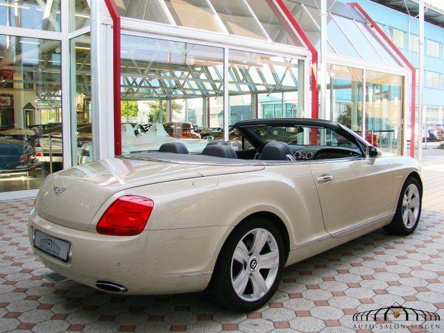 Bentley Continental GTC