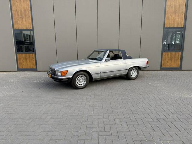 Mercedes-Benz 380 SL