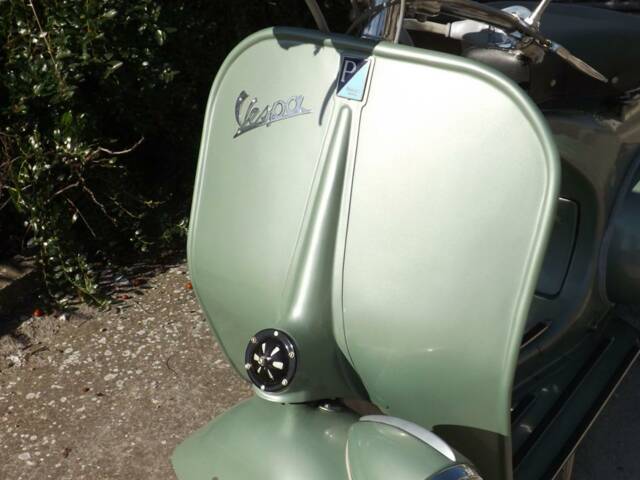 Piaggio Vespa 125