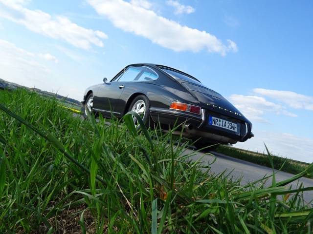 Porsche 911 2.0 S