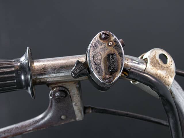 Oemmeci 50 "Your Friend"