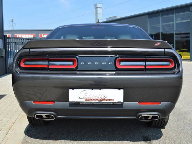 Dodge Challenger SXT