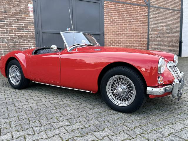 MG MGA 1600