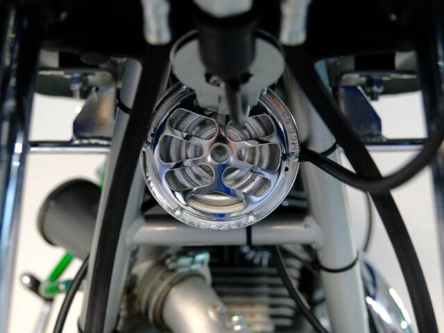 Ducati 900 SS