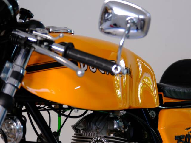 Ducati 750 Sport