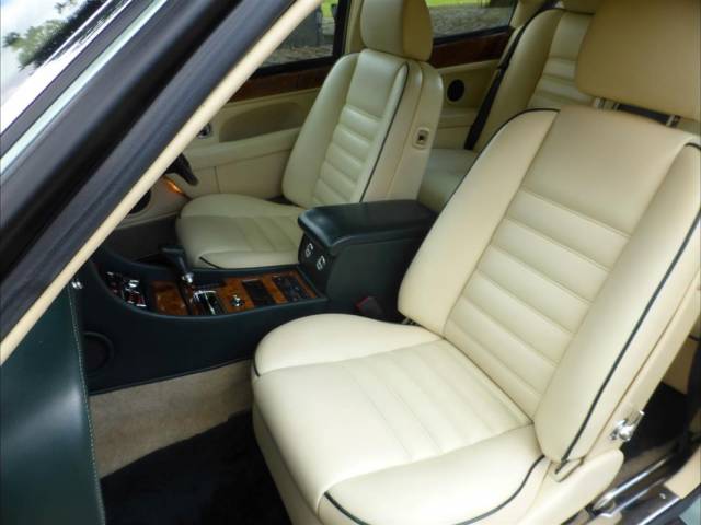 Bentley Continental R