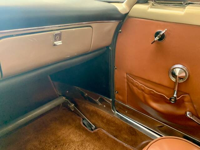 FIAT 2300 Coupe