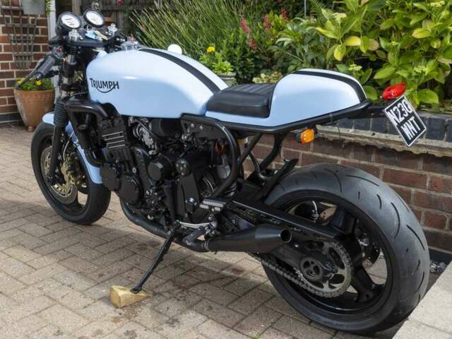 Triumph Daytona 900