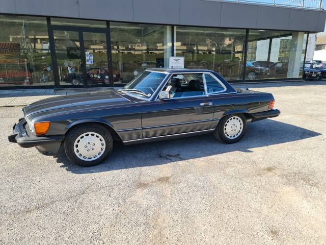 Mercedes-benz Sl-class R 107 Classic Cars For Sale - Classic Trader