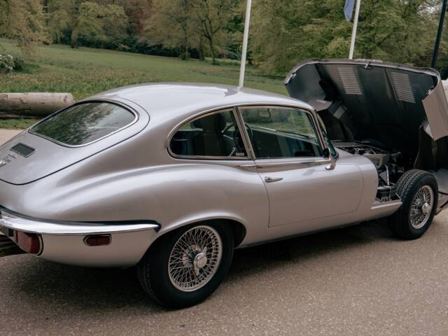 Jaguar E-Type V12 (2+2)