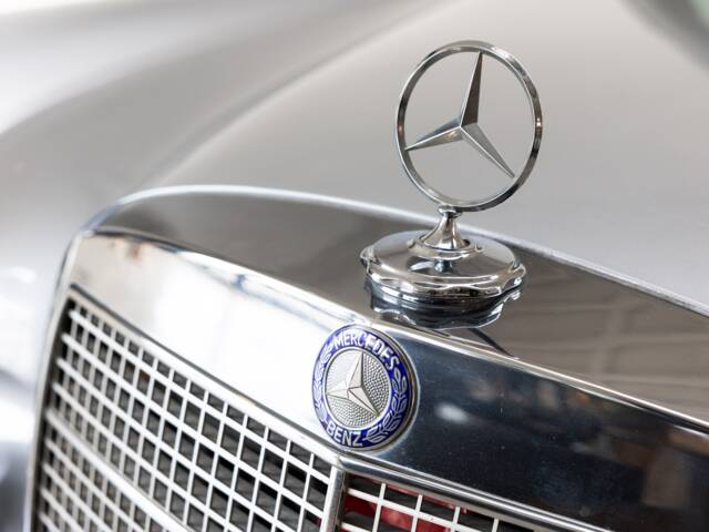 Mercedes-Benz 280 SEL 4,5