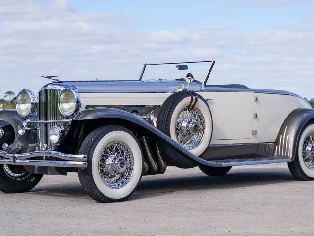 Image 1/22 of Duesenberg Model J (1937)