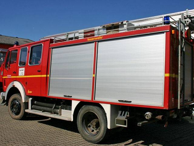 Mercedes-Benz 1017 AF