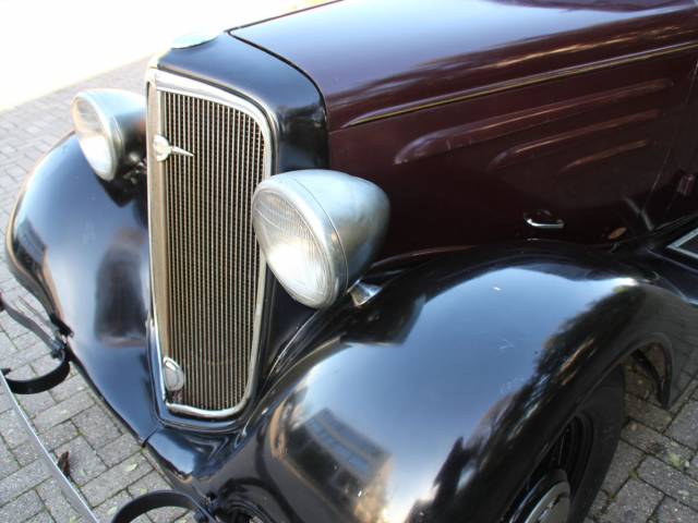 Chevrolet Standard DC