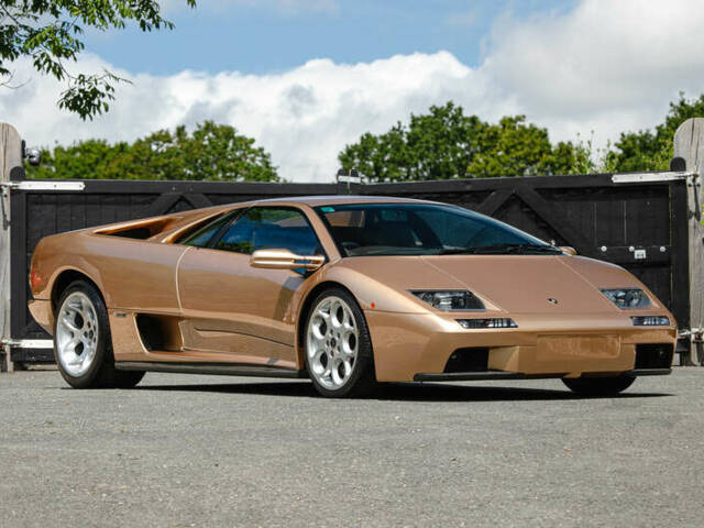 Image 1/50 of Lamborghini Diablo VT 6.0 SE (2001)