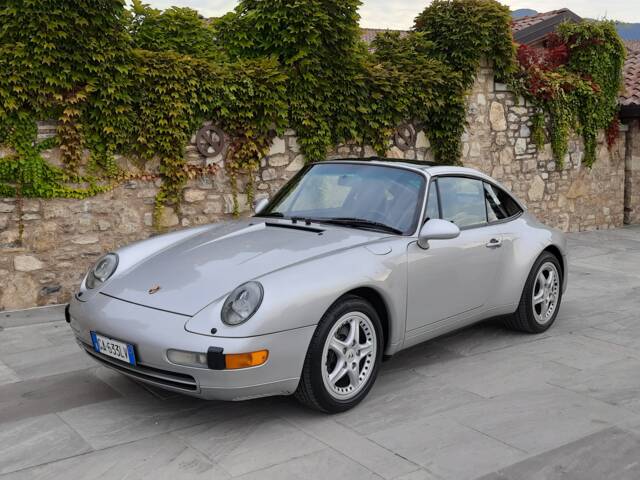 Immagine 1/15 di Porsche 911 Carrera (1996)