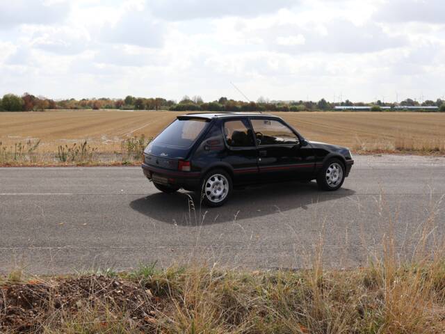 Peugeot 205 GTi 1.9