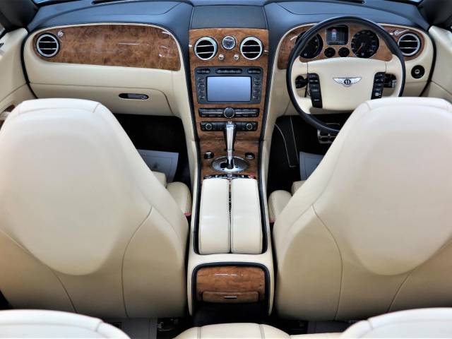 Bentley Continental GTC