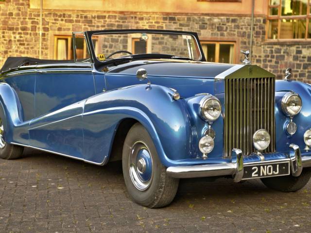 Rolls-Royce Silver Wraith