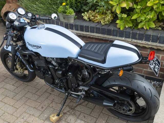 Triumph Daytona 900