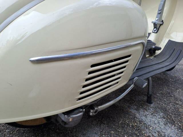 Piaggio Vespa 150 GL